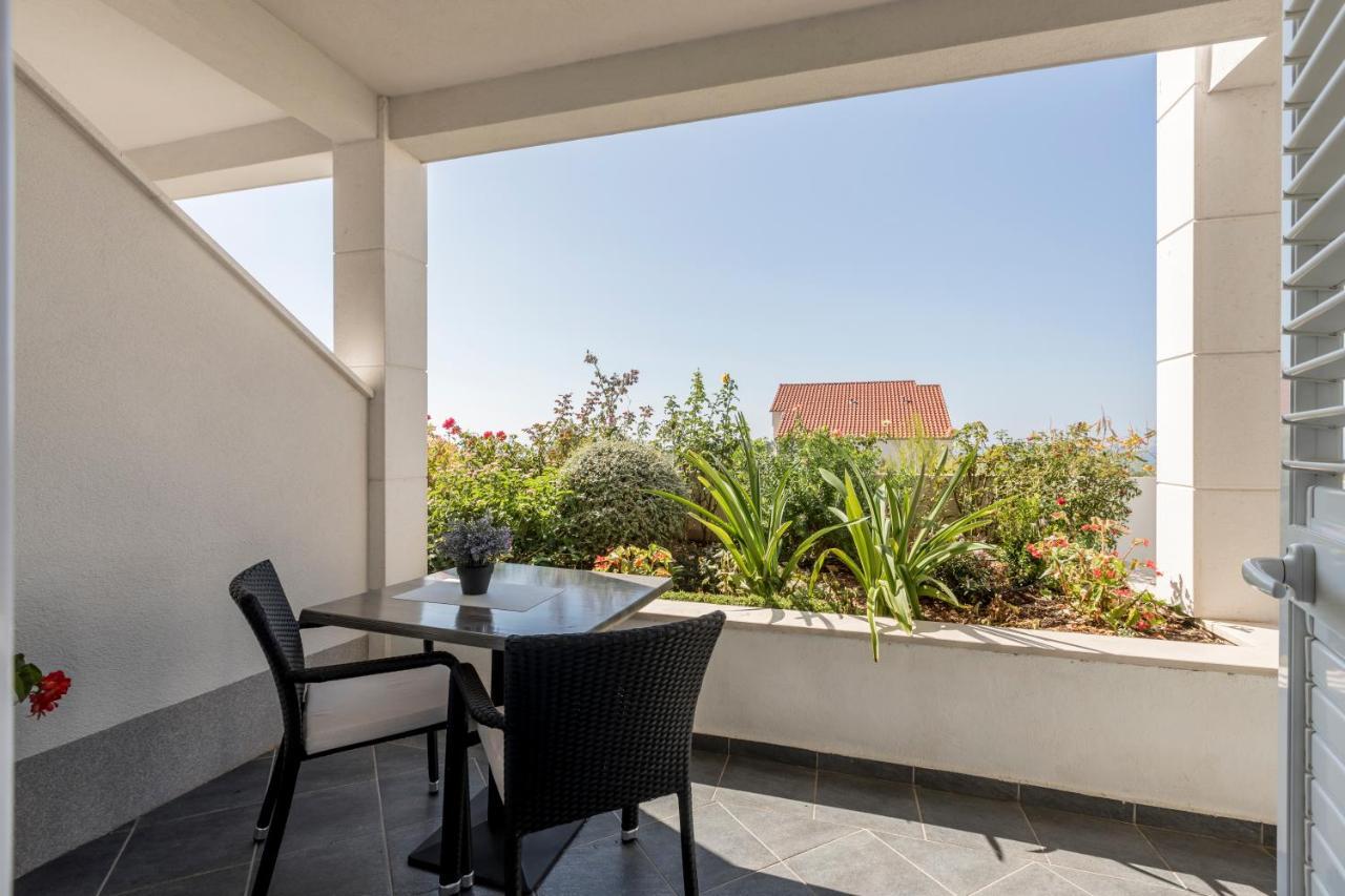 Hvar De Luxe Apartments Hvar Town Bagian luar foto